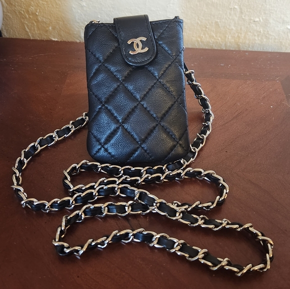 CHANEL Accessories - CHANEL Vintage Monogram Black Matelasse Leather Mini Purse Phone Case Bag